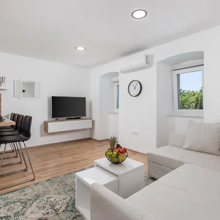 Apartment Peace